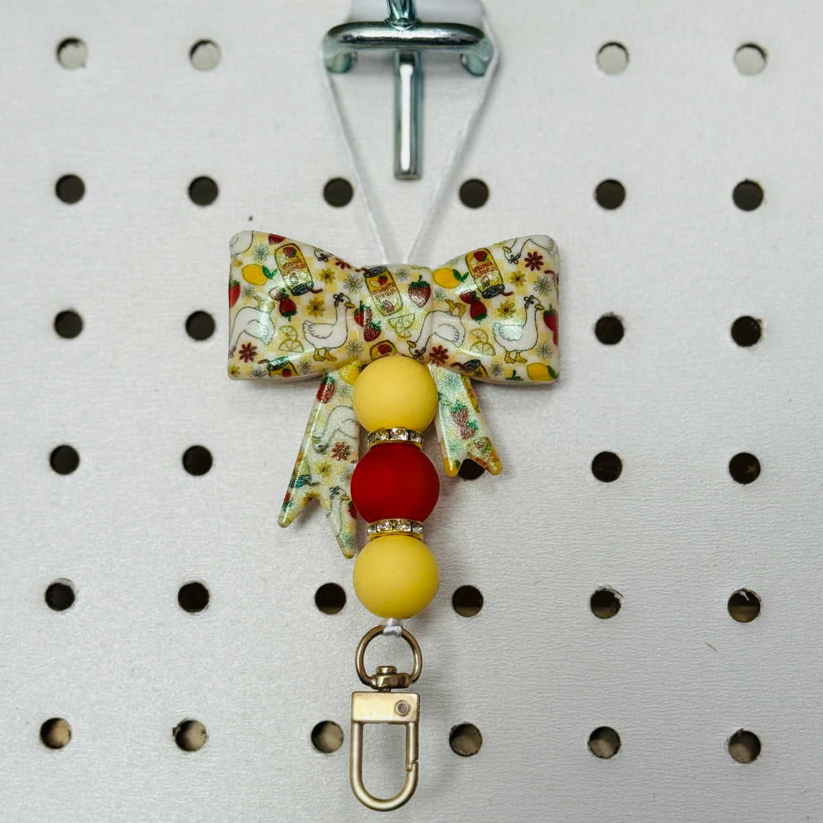 Strawberry Lemonade Goose Freshie Hanger - RTS